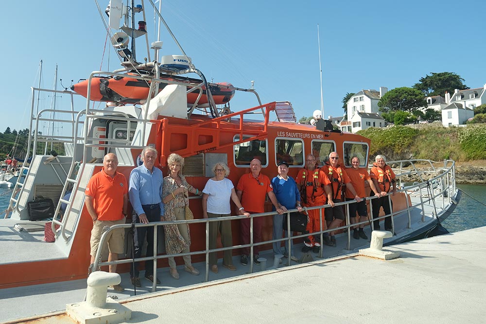 Les membres du Comité de Salon de Vannes Agglo Golfe du Morbihan venus à Belle-Île pour l'occasion.