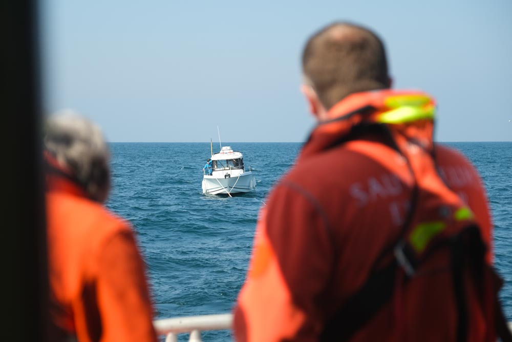 Le bateau remorqué