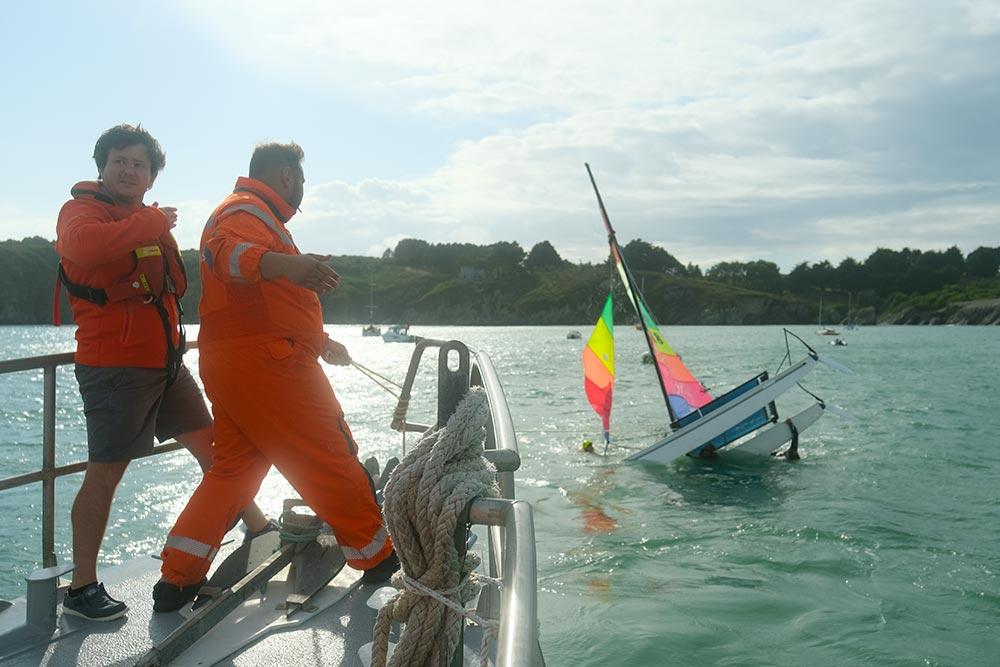 Redressage du catamaran